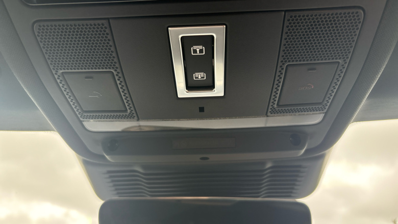 Land Rover Range Rover Evoque 1.5 P270e Edition 5dr Auto Hatchback